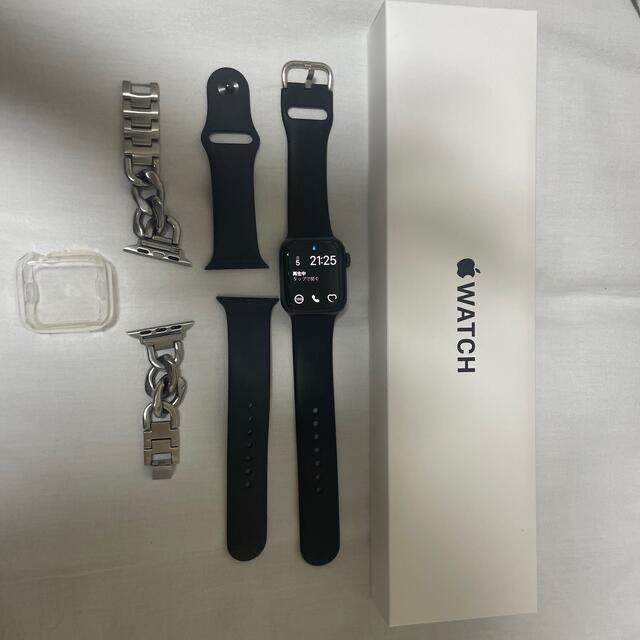 アップル Apple Watch SE 40mm スペースグレイアルミ ブラック アップル Apple Watch SE 40mm スペースグレイアルミ ブラック