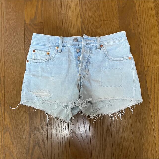 Levi's(リーバイス)の【levi's】デニムショートパンツ　カットオフ　サイズ24 レディースのパンツ(ショートパンツ)の商品写真