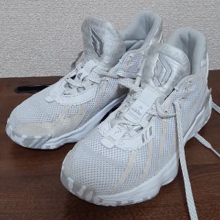 アディダス(adidas)のバスケシューズ  26(バスケットボール)