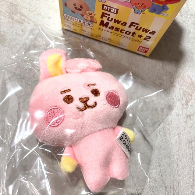 BT21(ビーティーイシビル)のふわふわマスコット2 ❤︎ COOKY エンタメ/ホビーのおもちゃ/ぬいぐるみ(キャラクターグッズ)の商品写真