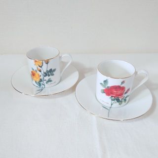 ジュンコシマダ(JUNKO SHIMADA)の★ JUNKO SHIMADA sango ★ カップ&ソーサー•2客セット💕(食器)