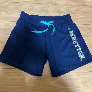 ベネトン(BENETTON)のベネトン　サーフパンツ　Mサイズ(ショートパンツ)