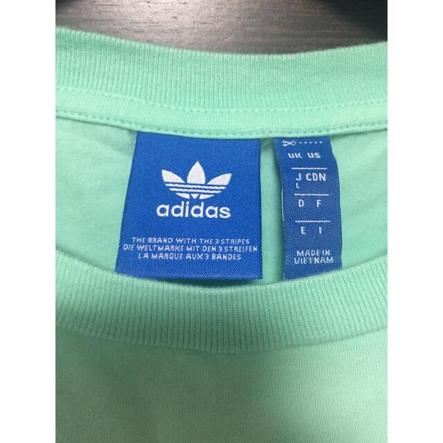 adidas(アディダス)のadidas クロップド　Tシャツ レディースのトップス(Tシャツ(半袖/袖なし))の商品写真