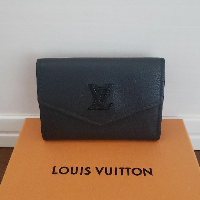 LOUIS VUITTON - 【最終値下げ❗】☆ルイヴィトン 財布☆の通販 by