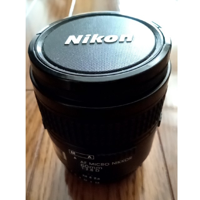 Nikon AF MICRO NIKKOR 60mm F2.8 D