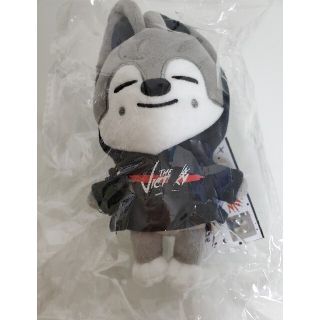 Stray Kids - skzoo ぬいぐるみ バンチャン Wolf Chan ウルフチャンの 公式超安い SKZOO ぬいぐるみ Straykids Chan Wolf バンチャン キャラクターグッズ