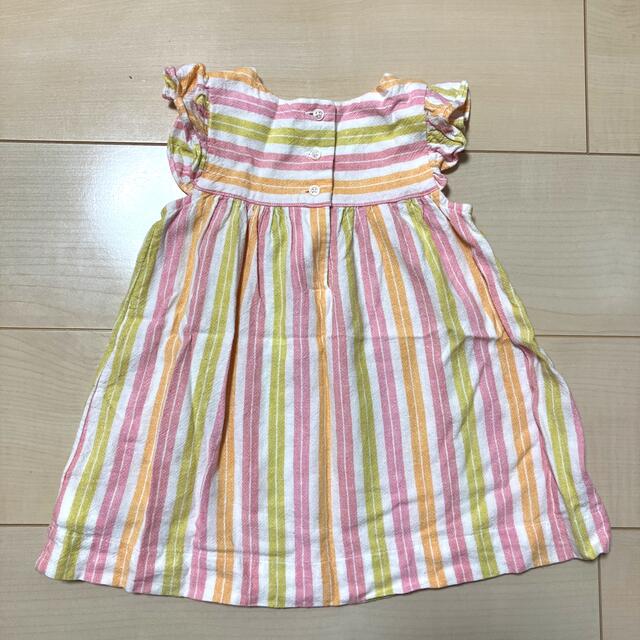 GAP(ギャップ)のワンピース　女児　90 キッズ/ベビー/マタニティのキッズ服女の子用(90cm~)(ワンピース)の商品写真