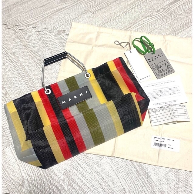 トートバッグMARNI マルニ マルニフラワーカフェ トートバッグ ミニ