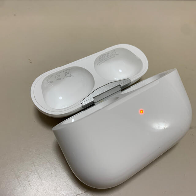 【一度のみ使用】Apple AirPodspro  ケース、右耳商品状態