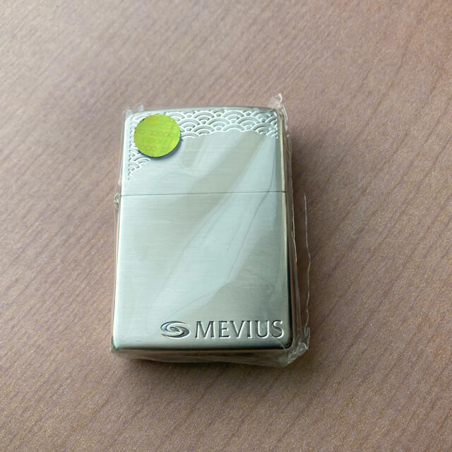 ZIPPO(ジッポー)のMEVIUS メビウス　JT 非売品　ZIPPO 2013 メンズのファッション小物(タバコグッズ)の商品写真