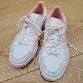 アディダス(adidas)のアディダス　スニーカー　24センチ(スニーカー)