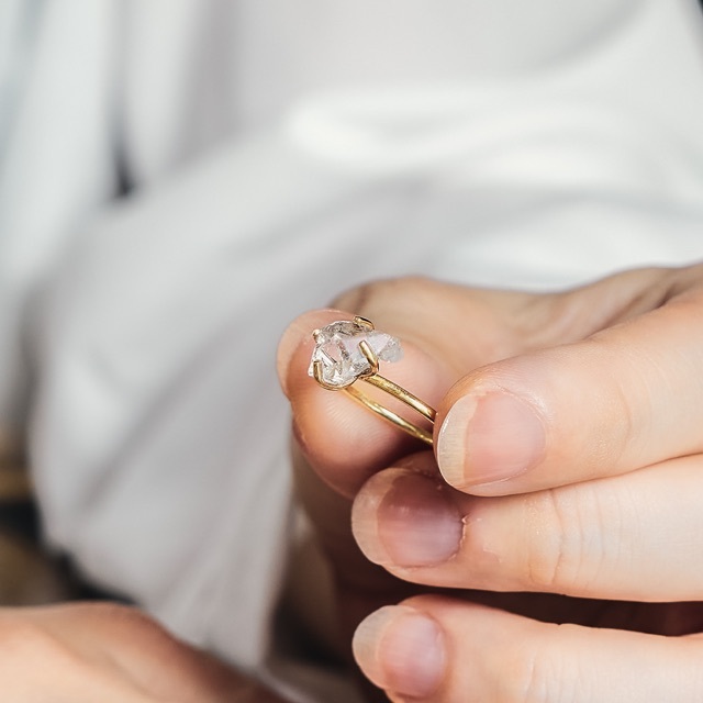 【13号】ハーキマーダイヤモンド 爪留め ゴールド リング 指輪 天然石 レディースのアクセサリー(リング(指輪))の商品写真