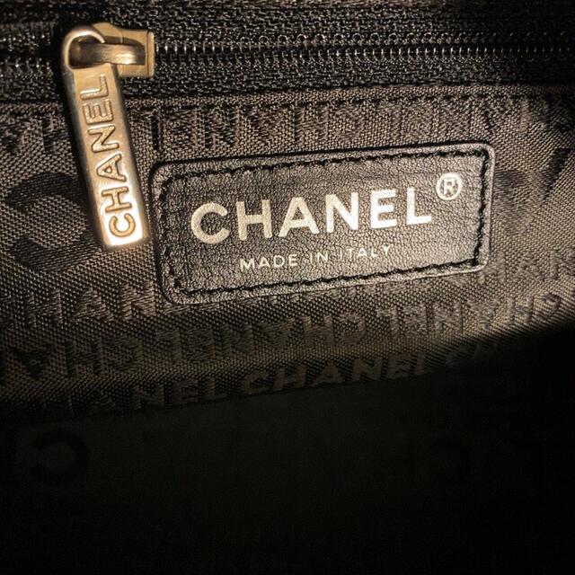 CHANEL(シャネル)のChanel ハンドバッグ (ミニサイズ！Gカード付き！) レディースのバッグ(ハンドバッグ)の商品写真