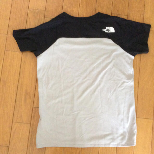 THE NORTH FACE(ザノースフェイス)のノースフェイス Tシャツ メンズXS    レディースとしても良いです。 メンズのトップス(Tシャツ/カットソー(半袖/袖なし))の商品写真