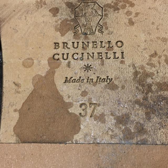 BRUNELLO CUCINELLI(ブルネロクチネリ)のブルネロクチネリ サンダル 37 レディース レディースの靴/シューズ(サンダル)の商品写真