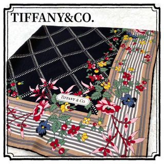 ティファニー(Tiffany & Co.)の✨良品✨【TIFFANY&CO.】ティファニー　花柄　シルク　正方形　大判　黒(バンダナ/スカーフ)