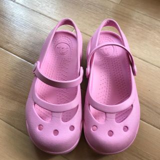 クロックス(crocs)のクロックスキッズサンダル　C11 (18センチ)(サンダル)