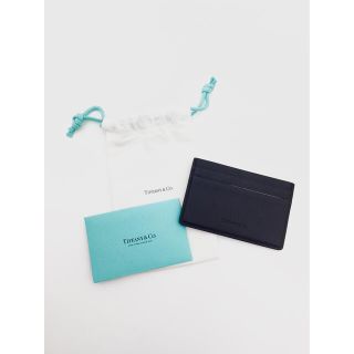 ティファニー(Tiffany & Co.)のほぼ未使用　ティファニー　カードケース   黒　レザー　メンズ　レディース(名刺入れ/定期入れ)
