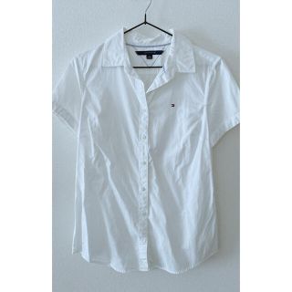 トミーヒルフィガー(TOMMY HILFIGER)のTOMMY HILFIGER ブラウス(シャツ/ブラウス(半袖/袖なし))