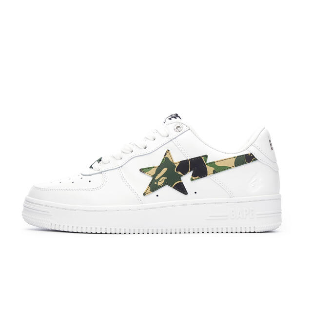 A BATHING APE(アベイシングエイプ)のABC CAMO BAPE STA スニーカー緑us7 メンズの靴/シューズ(スニーカー)の商品写真