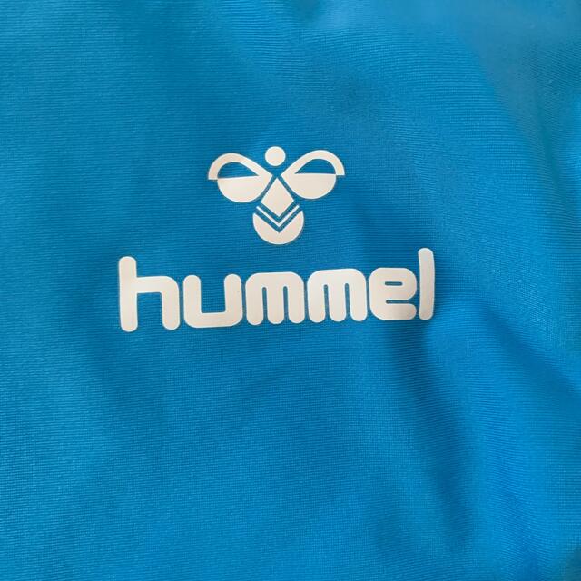 hummel(ヒュンメル)のhummel ハイネック スポーツ/アウトドアのサッカー/フットサル(ウェア)の商品写真