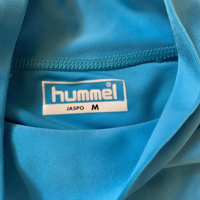 hummel(ヒュンメル)のhummel ハイネック スポーツ/アウトドアのサッカー/フットサル(ウェア)の商品写真