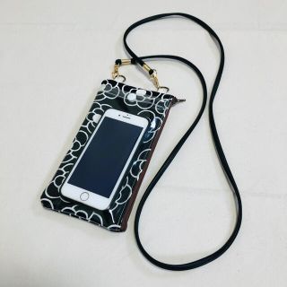 スマホショルダー　スケルトン　黒　カメリア柄(スマホケース)