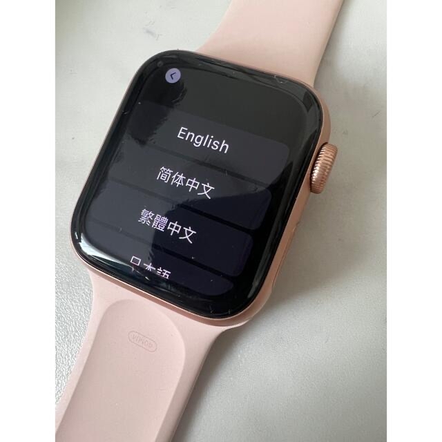 Apple Watch(アップルウォッチ)の美品　APPLE WATCH SE 40 GOAL PNS130- おまけつき スマホ/家電/カメラのスマートフォン/携帯電話(その他)の商品写真