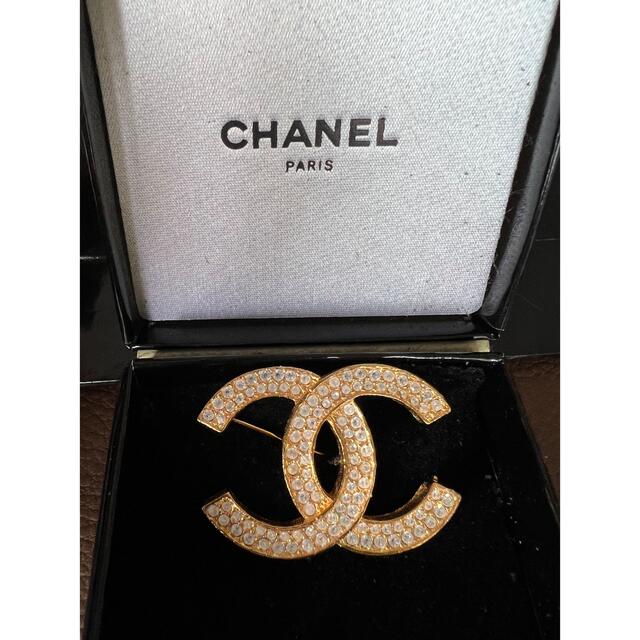 CHANEL(シャネル)のCHANEL ブローチ174 ラインストーン　ココマーク レディースのアクセサリー(ブローチ/コサージュ)の商品写真