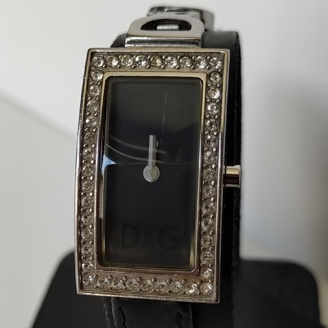 DOLCE&GABBANA(ドルチェアンドガッバーナ)のジャンク　DG ドルチェ&ガッバーナ　腕時計 ブラック　シルバー レディースのファッション小物(腕時計)の商品写真