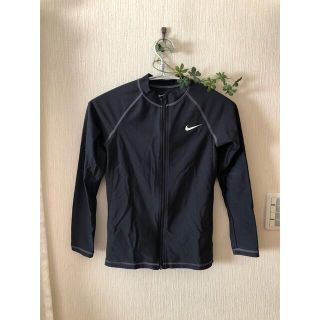 ナイキ(NIKE)のNIKEラッシュガード(マリン/スイミング)