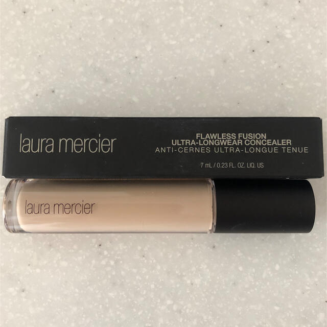 laura mercier(ローラメルシエ)のLAURA MERCIER フローレス フュージョン ウルトラ ロングウェア コ コスメ/美容のベースメイク/化粧品(コンシーラー)の商品写真