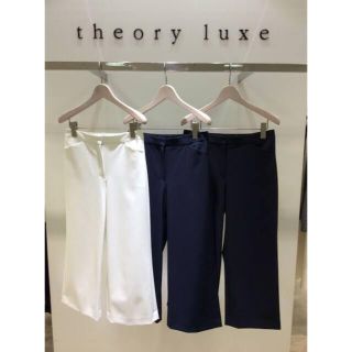 セオリーリュクス(Theory luxe)の希少サイズ　Theory luxe セオリーリュクス ストレッチワイドパンツ(クロップドパンツ)