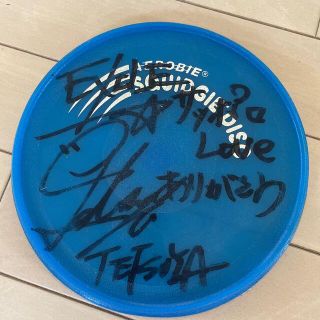 フリスビー exileの通販 3,000点以上 | フリマアプリ ラクマ 新しく着き EXILE SHOKICHI サインフリスビー ミュージシャン