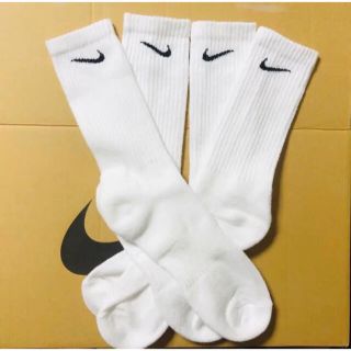 ナイキ(NIKE)の【新品】NIKE（ナイキ）エブリデイ クッションド ソックス 白2足 XL(ソックス)