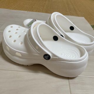 クロックス(crocs)のクロックス  厚底(サンダル)