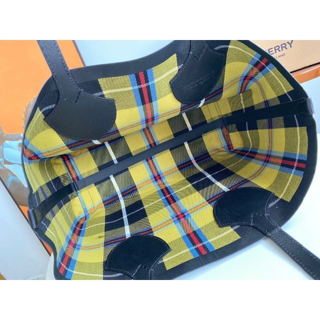 78%OFF!】 新品 バーバリー リバーシブル ビッグトートバッグ チェック