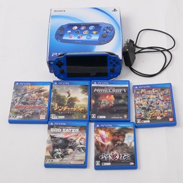 PS VITA PCH-1000本体　充電器　箱　16GBメモリ　ソフト6本