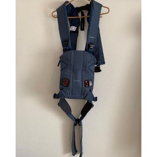 ベビービョルン(BABYBJORN)の美品♡ベビービョルンoneKAI抱っこ紐(抱っこひも/おんぶひも)