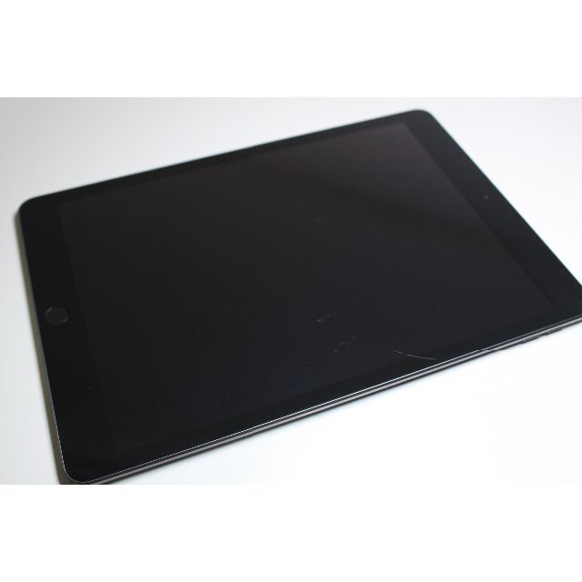 iPad(第8世代)/Wi-Fi/32GB〈3YL92J/A〉A2270 ⑤ 2