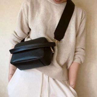 chiiiibag widebelt boston (ショルダーバッグ)