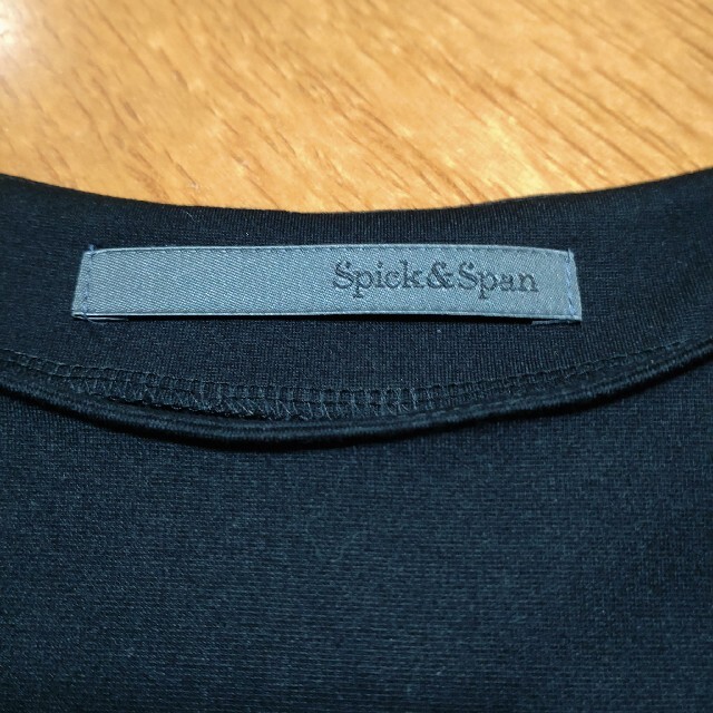 【美品】Spick and Span 袖フリルワンピース　ブラック