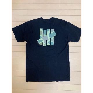 アンディフィーテッド(UNDEFEATED)の極美品UNDEFEATEDアンディフィーティッドTシャツ(Tシャツ/カットソー(半袖/袖なし))