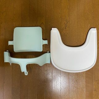 ストッケ(Stokke)の【美品】ストッケ ベビーセット＆トレイ(その他)