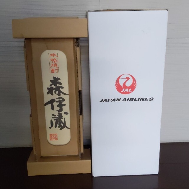 JAL(日本航空)(ジャル(ニホンコウクウ))の森伊蔵 720ml かめ壺焼酎 食品/飲料/酒の酒(焼酎)の商品写真