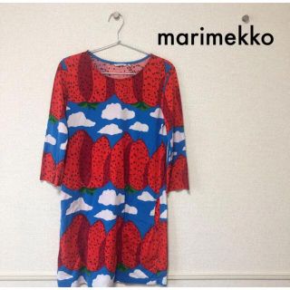 マリメッコ(marimekko)の【marimekko】いちご柄七分袖チュニック(チュニック)