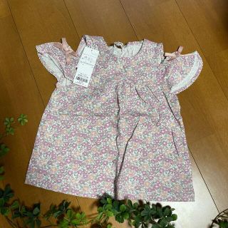 エニィファム(anyFAM)の🎀any FAM オフショルダーの花柄Tシャツ　ピンク120🎀(Tシャツ/カットソー)