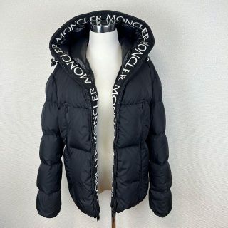 モンクレール ヴィンテージの通販 200点以上 | MONCLERを買うならラクマ