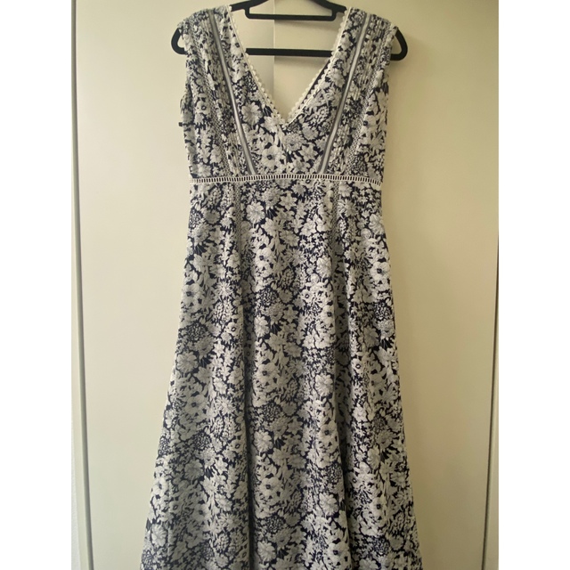Herlipto ????Lace Trimmed Floral Dress????navy