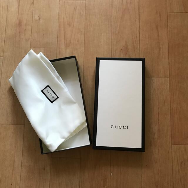 Gucci(グッチ)のGUCCI空箱と内袋 インテリア/住まい/日用品のオフィス用品(ラッピング/包装)の商品写真